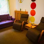 Regal 3*