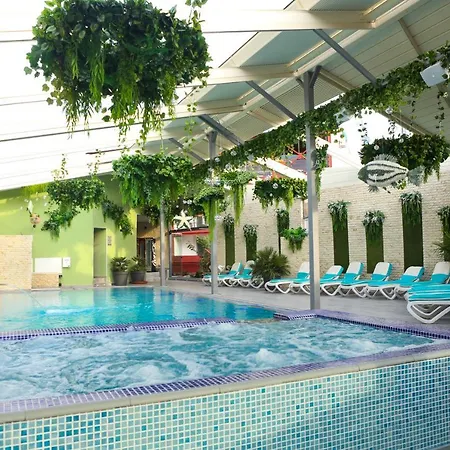 Regal 科斯蒂内什蒂