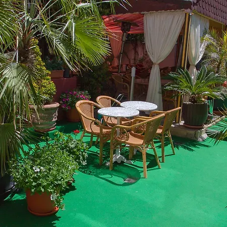 Regal Hotel 3*